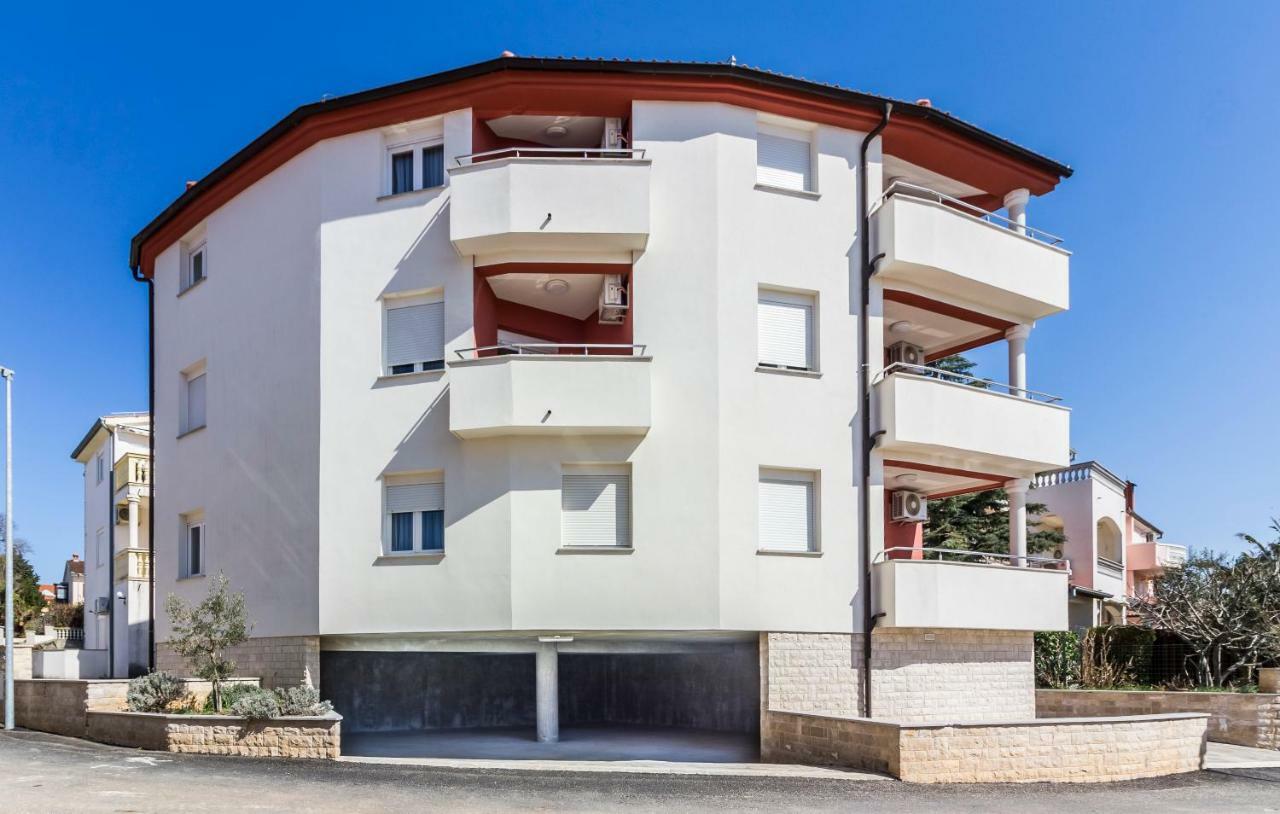Apartman Kp Medulin Exterior foto