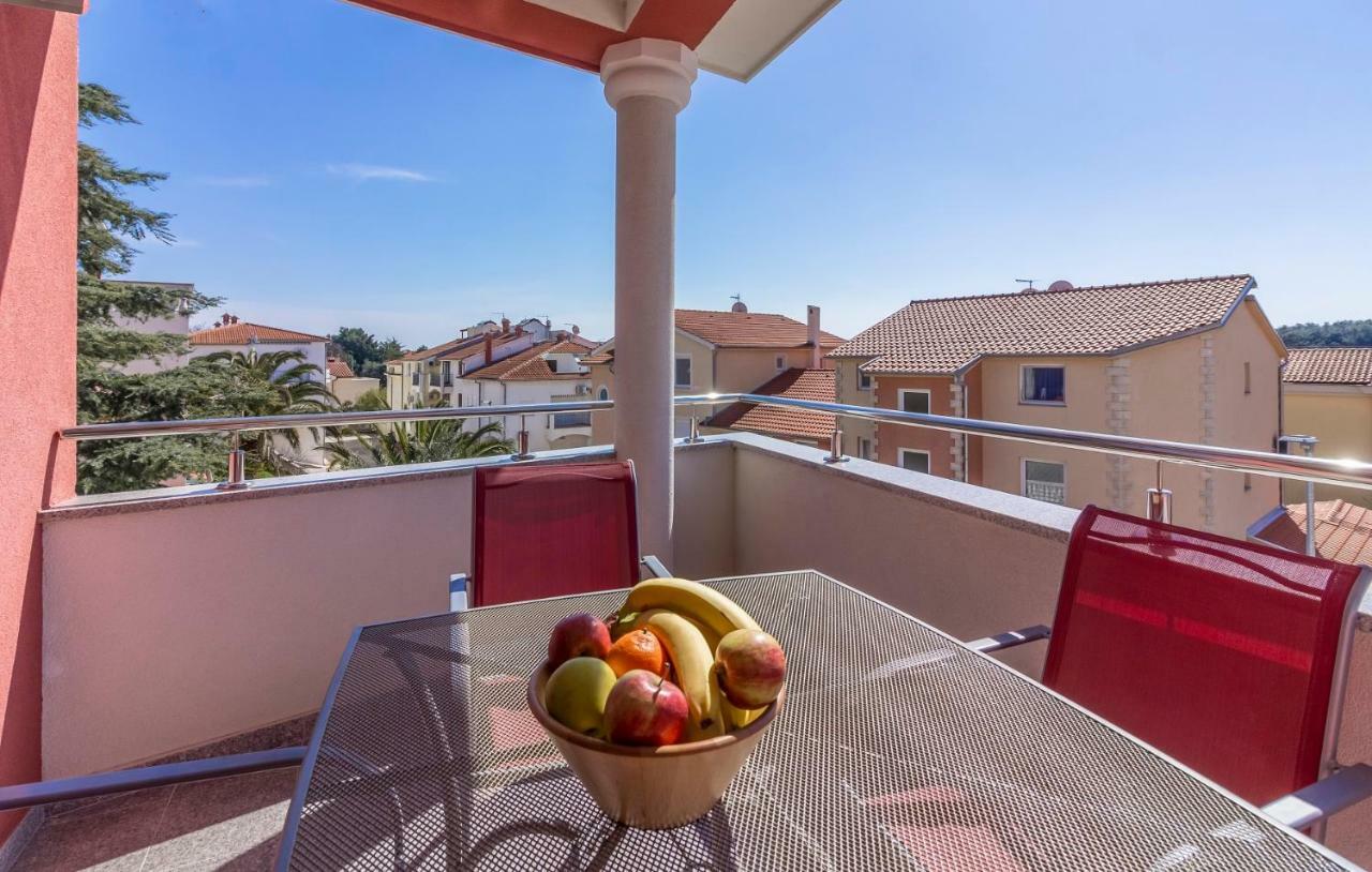 Apartman Kp Medulin Exterior foto
