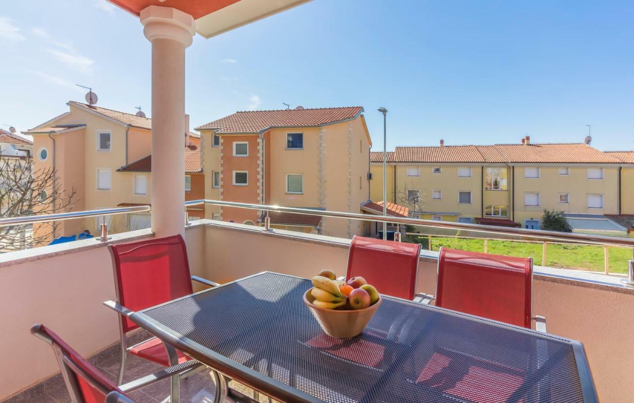Apartman Kp Medulin Exterior foto