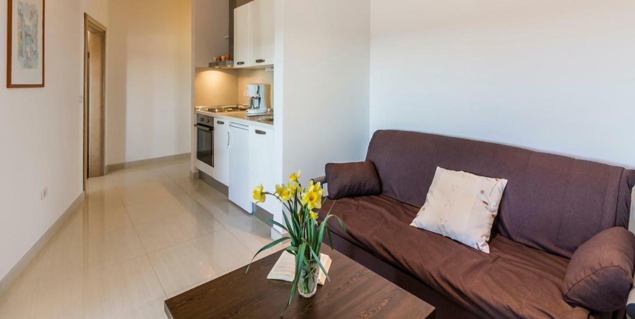 Apartman Kp Medulin Exterior foto