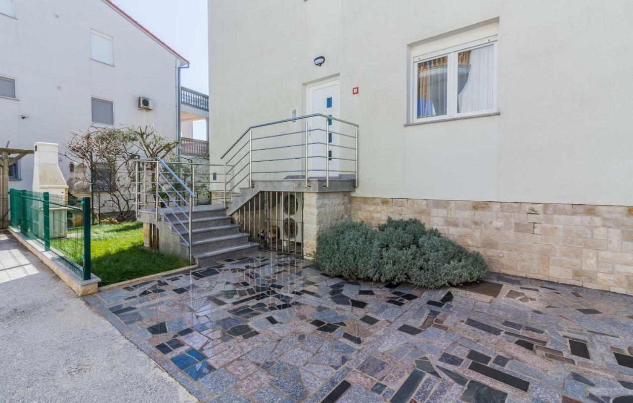 Apartman Kp Medulin Exterior foto